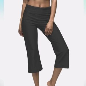 Wide Leg Jara Capri, Black 🪞